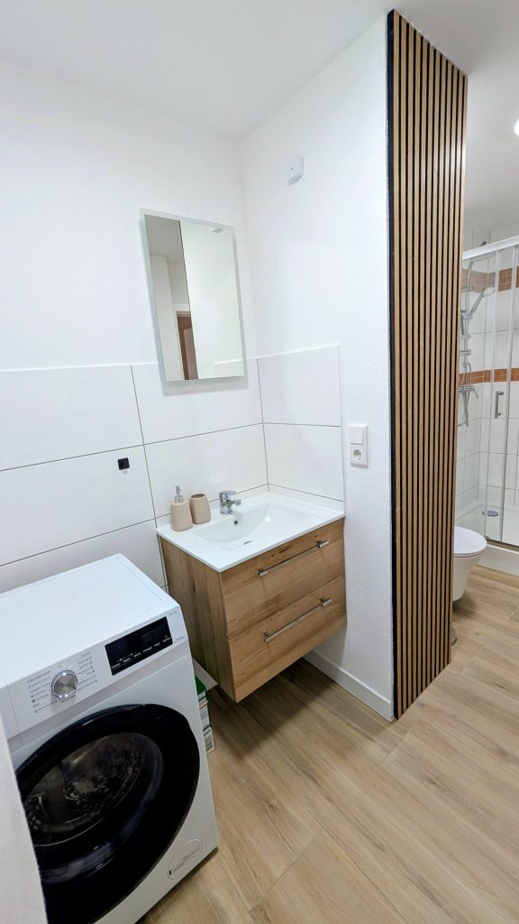 PXL_20251024_082525633.MP~2